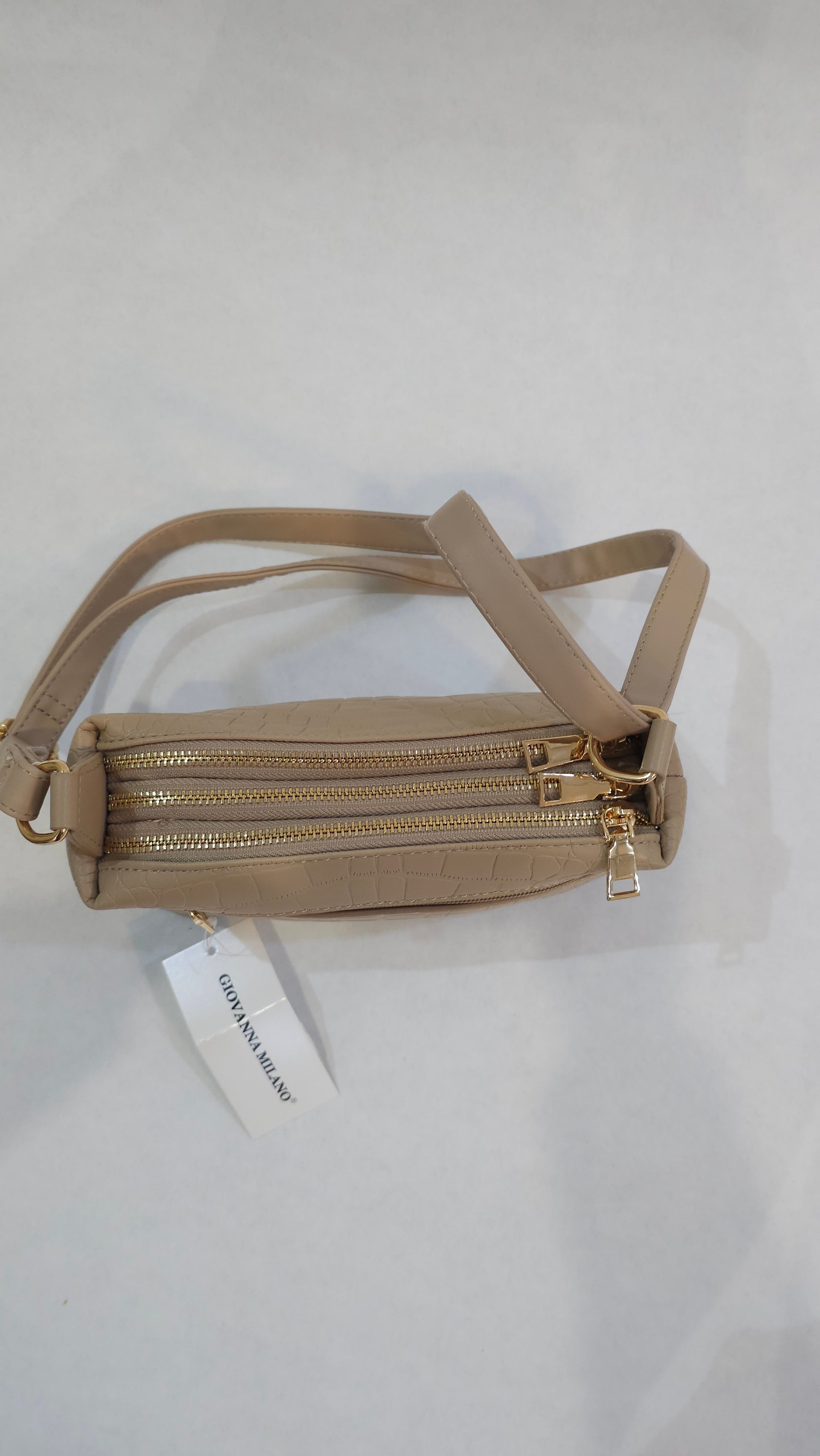 Sac à bandouliere à 3 compartiment de marque espagnole🇪🇸