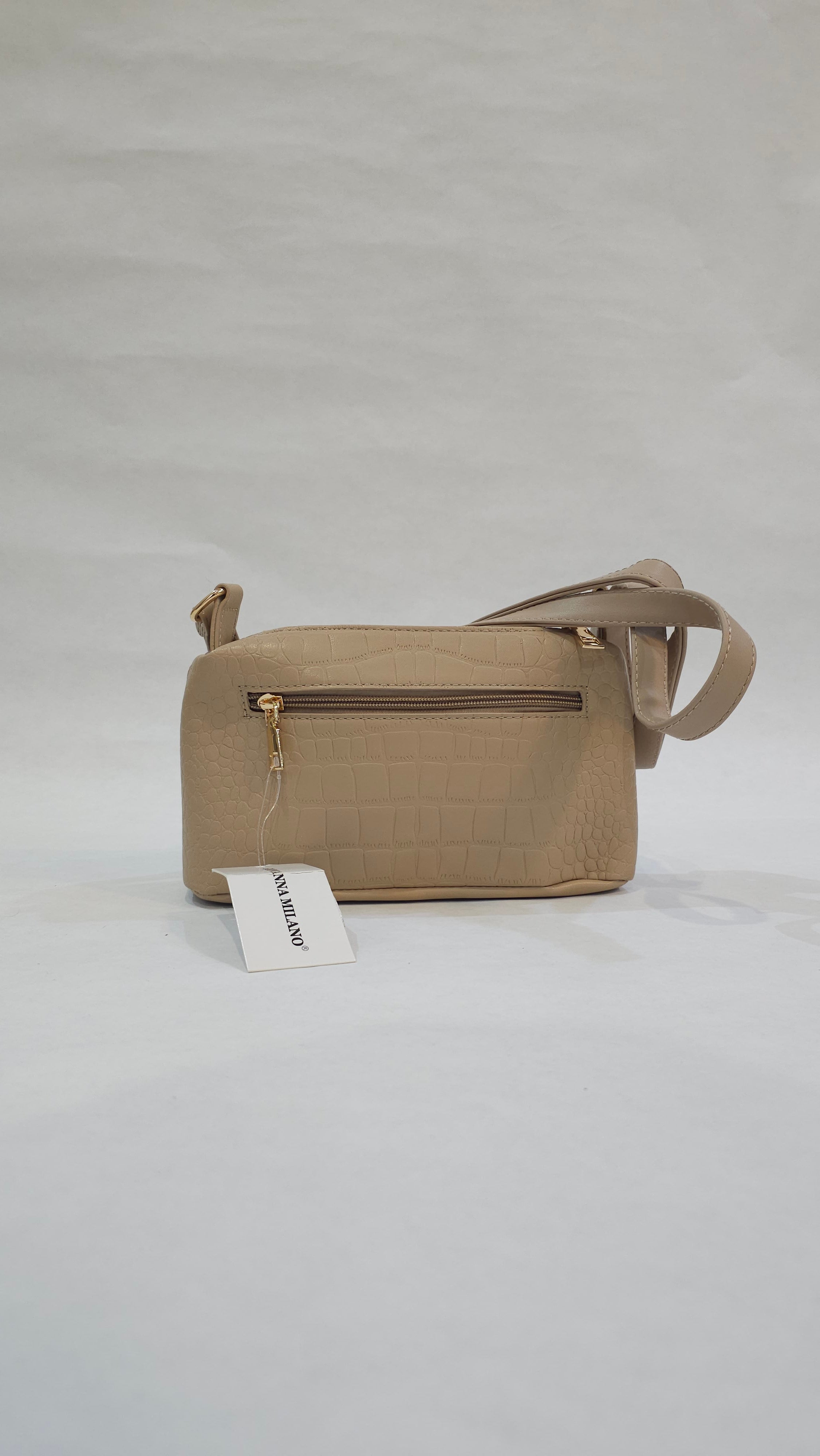 Sac à bandouliere à 3 compartiment de marque espagnole🇪🇸